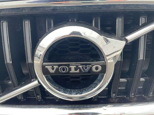 ボルボ Ｖ４０ Ｔ３　モメンタム H30年 (東北) 99