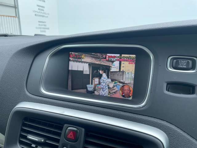 ボルボ Ｖ４０ Ｔ３　モメンタム H30年 (東北) 99