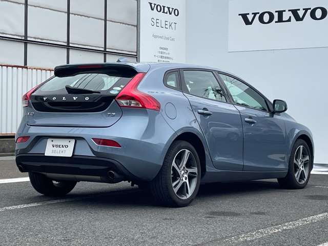 ボルボ Ｖ４０ Ｔ３　モメンタム H30年 (東北) 99