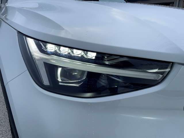 ボルボ ＸＣ４０ ウルトラ Ｂ４ ＡＷＤ ４ＷＤ R7年 (東北) 99