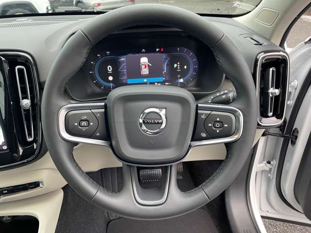 ボルボ ＸＣ４０ ウルトラ Ｂ４ ＡＷＤ ４ＷＤ R7年 (東北) 99