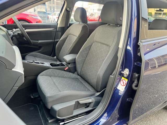 フォルクスワーゲン ゴルフ ｅＴＳＩ　アクティブ　プラチナム　エディション R5年 (近畿) 99