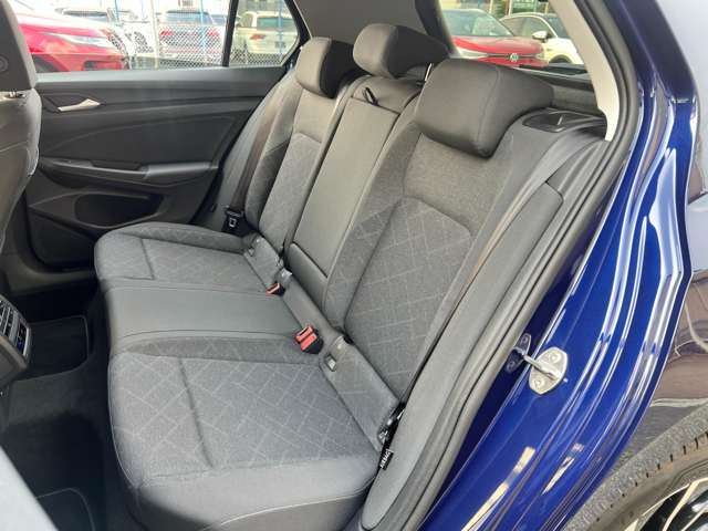 フォルクスワーゲン ゴルフ ｅＴＳＩ　アクティブ　プラチナム　エディション R5年 (近畿) 99