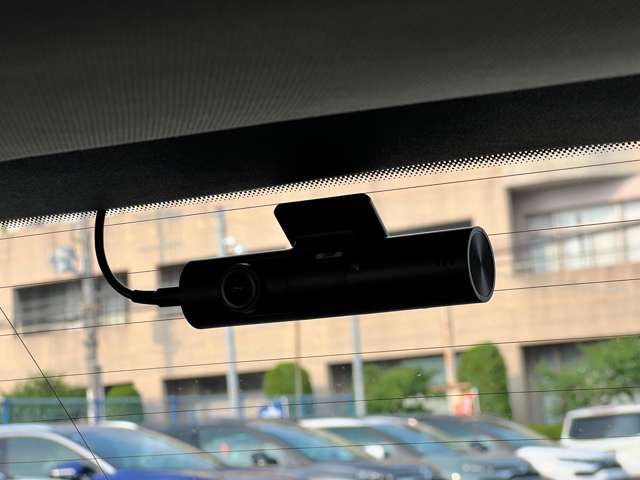 フォルクスワーゲン ゴルフ ｅＴＳＩ　アクティブ　プラチナム　エディション R5年 (近畿) 99