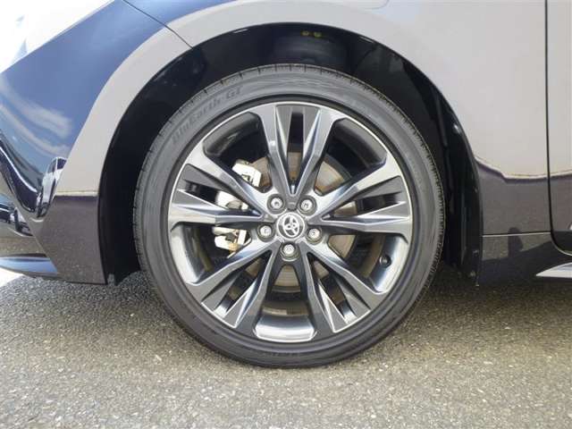 トヨタ カローラ　ツーリング　ハイブリッド １．８ ハイブリッド ＷＸＢ R6年 (東北) 99