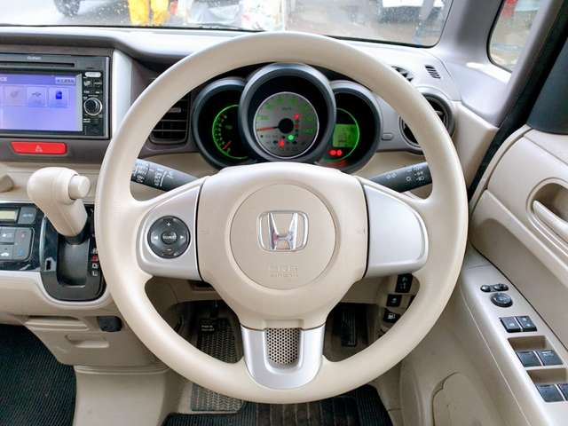 ホンダ Ｎ　ＢＯＸ ６６０ Ｇ Ｌパッケージ H24年 (九州・沖縄) 99