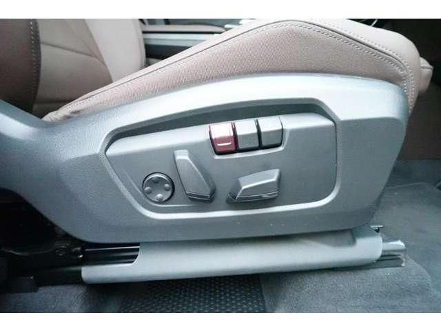 ＢＭＷ ２シリーズアクティブツアラー ２１８Ｉ Ｍスポーツ ＤＣＴ R7年 (近畿) 99