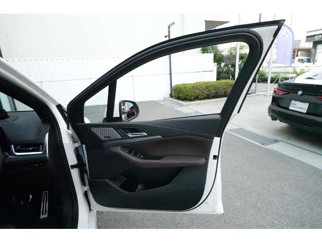 ＢＭＷ ２シリーズアクティブツアラー ２１８Ｉ Ｍスポーツ ＤＣＴ R7年 (近畿) 99