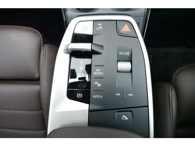 ＢＭＷ ２シリーズアクティブツアラー ２１８Ｉ Ｍスポーツ ＤＣＴ R7年 (近畿) 99