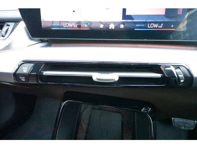 ＢＭＷ ２シリーズアクティブツアラー ２１８Ｉ Ｍスポーツ ＤＣＴ R7年 (近畿) 99