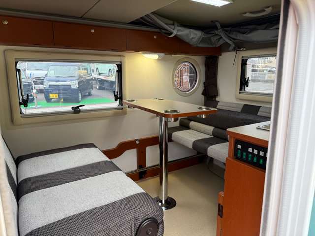 ダイハツ ハイゼットトラック ６６０ エクストラ ３方開 ４ＷＤ R7年 (近畿) 99