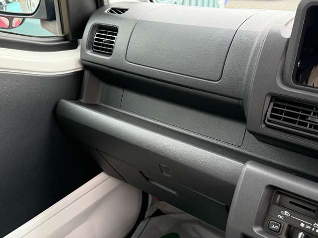 ダイハツ ハイゼットトラック ６６０ エクストラ ３方開 ４ＷＤ R7年 (近畿) 99