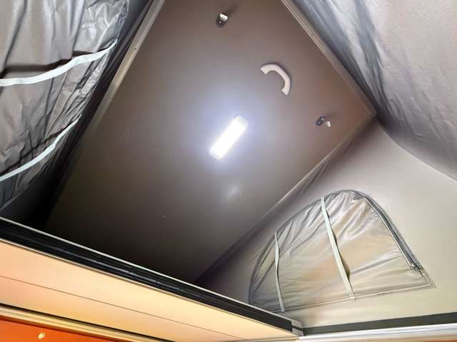 ダイハツ ハイゼットトラック ６６０ エクストラ ３方開 ４ＷＤ R7年 (近畿) 99