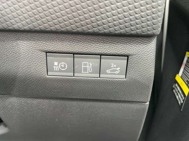 シトロエン ＤＳ４ リヴォリ Ｅ－ＴＥＮＳＥ R6年 (東北) 99