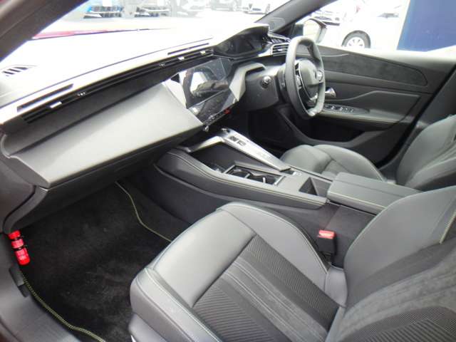 プジョー ３０８ＳＷ ＧＴ ブルーＨＤＩ ディーゼルターボ R7年 (東北) 99
