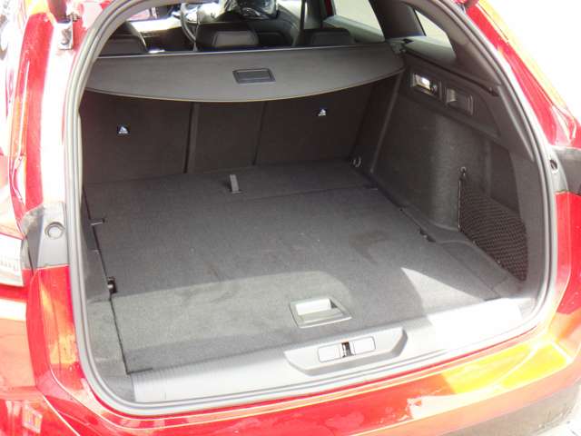 プジョー ３０８ＳＷ ＧＴ ブルーＨＤＩ ディーゼルターボ R7年 (東北) 99