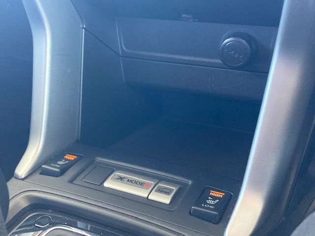 スバル フォレスター ２．０ＸＴ アイサイト ４ＷＤ H24年 (東北) 99