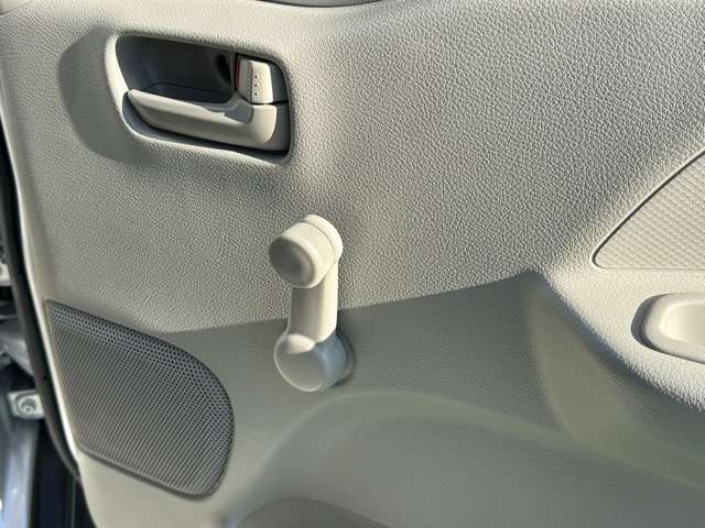 三菱 ミニキャブバン ６６０ Ｍ ハイルーフ R4年 (東海) 99