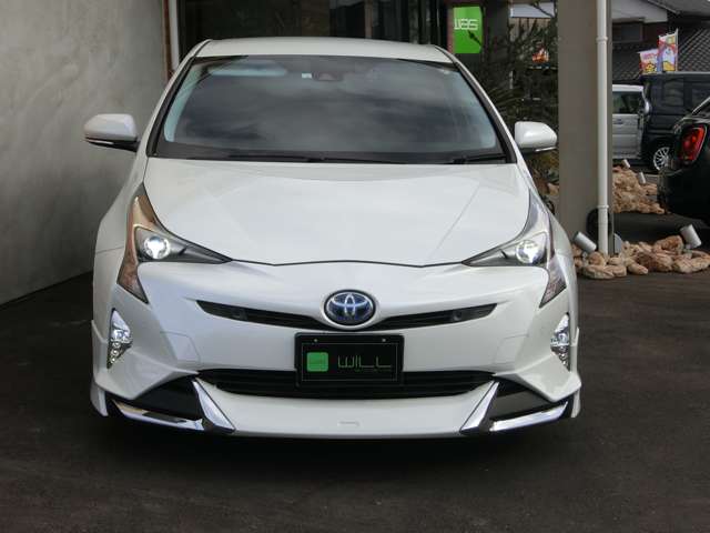 トヨタ プリウス １．８ Ａ ツーリングセレクション H28年 (中国) 99