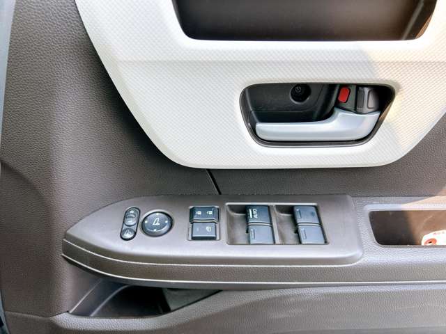 ホンダ Ｎ　ＢＯＸ ６６０ Ｇ R4年 (九州・沖縄) 99