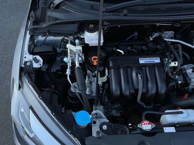 ホンダ グレイス　ハイブリッド １．５ ハイブリッド ＬＸ ホンダセンシング ４ＷＤ R2年 (東北) 99