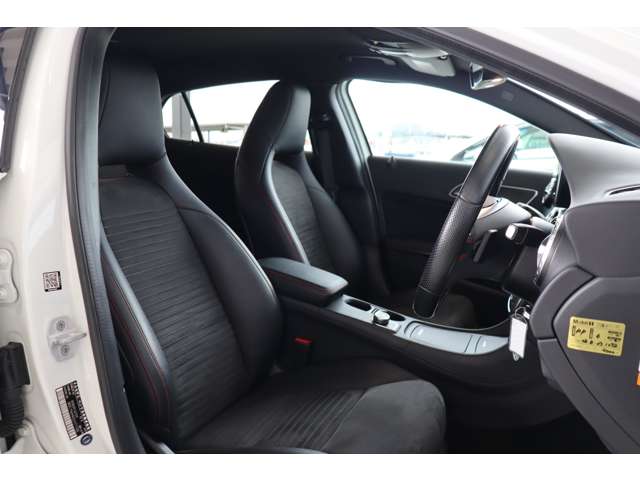 メルセデスベンツ ＧＬＡクラス ＧＬＡ１８０　スポーツ H28年 (近畿) 99