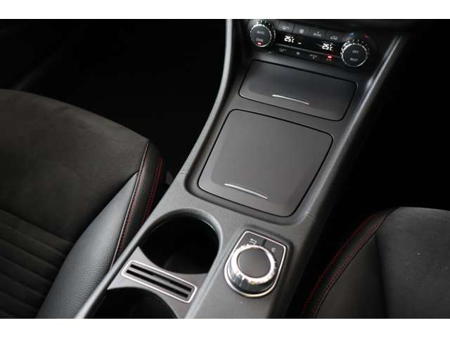 メルセデスベンツ ＧＬＡクラス ＧＬＡ１８０　スポーツ H28年 (近畿) 99