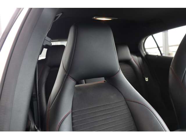 メルセデスベンツ ＧＬＡクラス ＧＬＡ１８０　スポーツ H28年 (近畿) 99