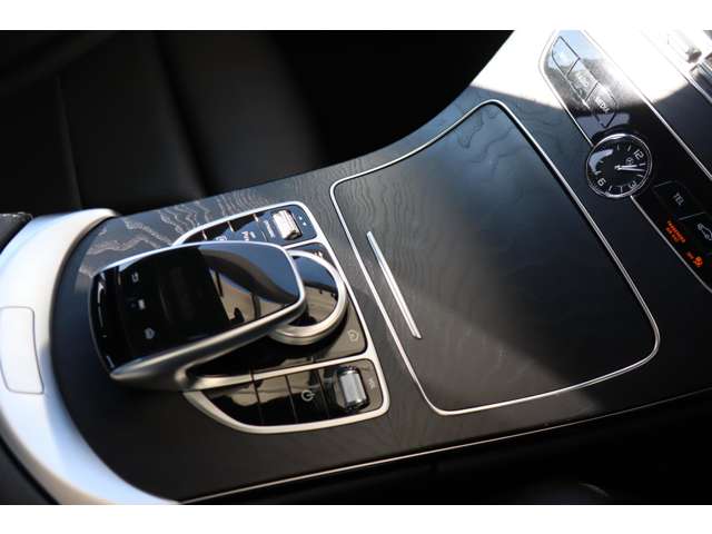 メルセデスベンツ Ｃクラス Ｃ１８０ アバンギャルド ＡＭＧライン R1年 (近畿) 99