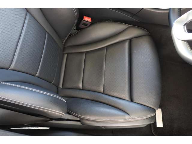 メルセデスベンツ Ｃクラス Ｃ１８０ アバンギャルド ＡＭＧライン R1年 (近畿) 99