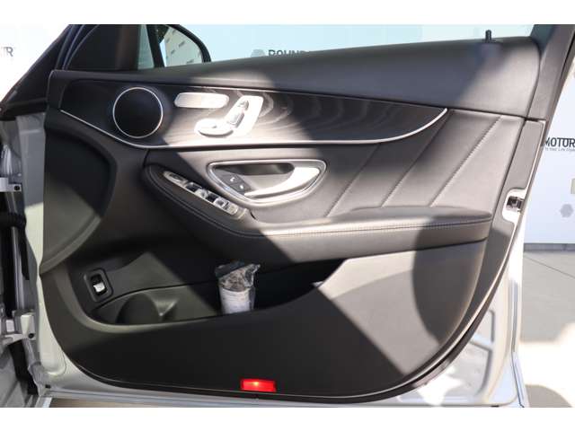 メルセデスベンツ Ｃクラス Ｃ１８０ アバンギャルド ＡＭＧライン R1年 (近畿) 99