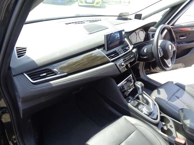 ＢＭＷ ２シリーズグランツアラー ２１８Ｄ ラグジュアリー ディーゼルターボ H30年 (中国) 99