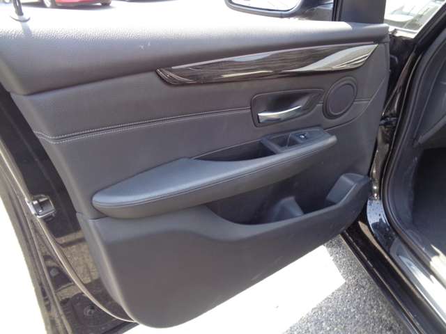 ＢＭＷ ２シリーズグランツアラー ２１８Ｄ ラグジュアリー ディーゼルターボ H30年 (中国) 99