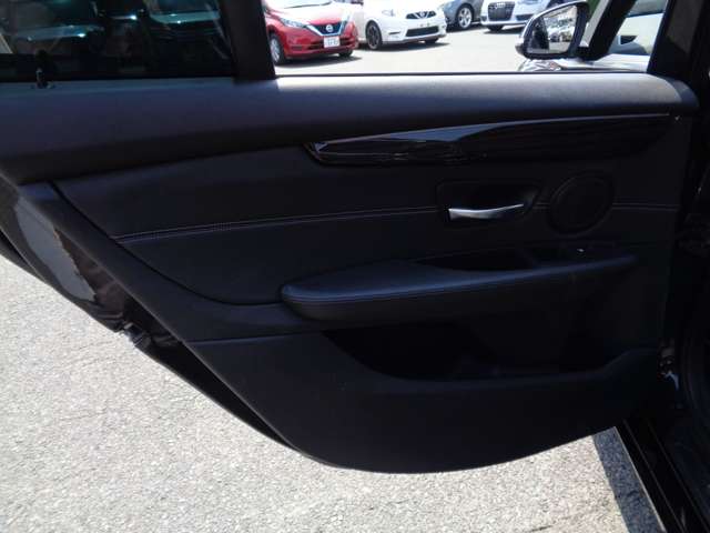 ＢＭＷ ２シリーズグランツアラー ２１８Ｄ ラグジュアリー ディーゼルターボ H30年 (中国) 99