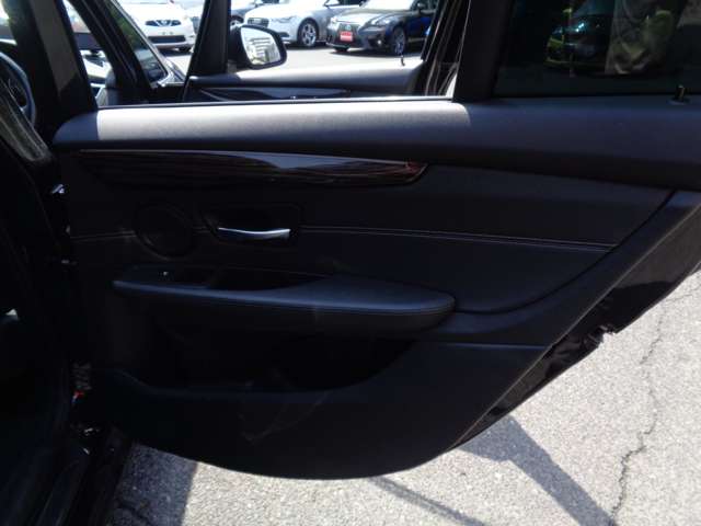 ＢＭＷ ２シリーズグランツアラー ２１８Ｄ ラグジュアリー ディーゼルターボ H30年 (中国) 99