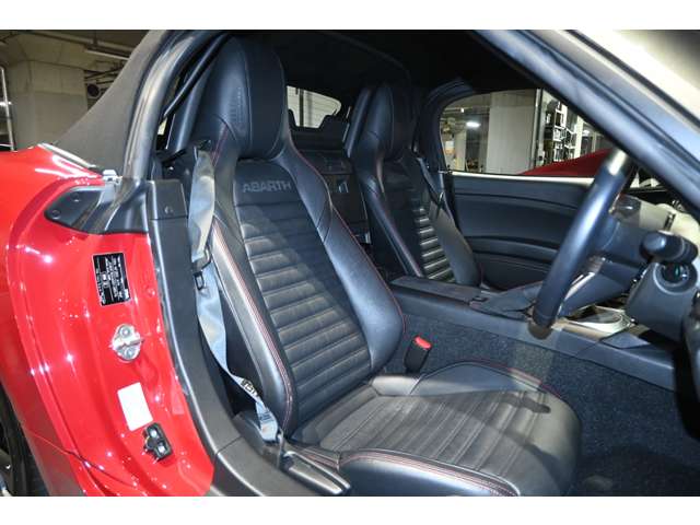 アバルト １２４　スパイダー １．４ H30年 (関東) 99