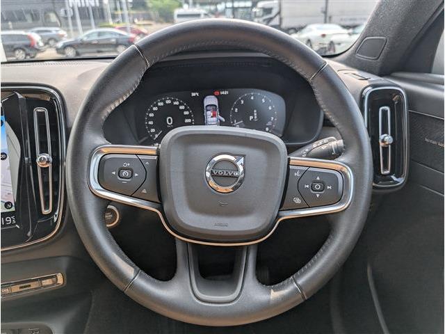 ボルボ ＸＣ４０ Ｂ４ ＡＷＤ インスクリプション ４ＷＤ R3年 (東北) 99