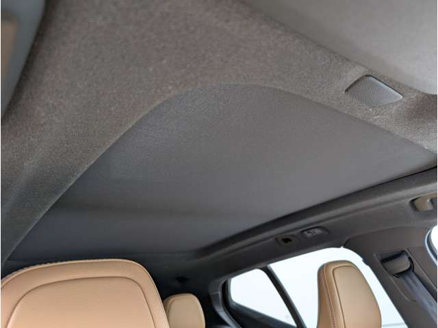 ボルボ ＸＣ４０ Ｂ４ ＡＷＤ インスクリプション ４ＷＤ R3年 (東北) 99