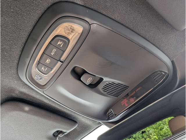 ボルボ ＸＣ４０ Ｂ４ ＡＷＤ インスクリプション ４ＷＤ R3年 (東北) 99