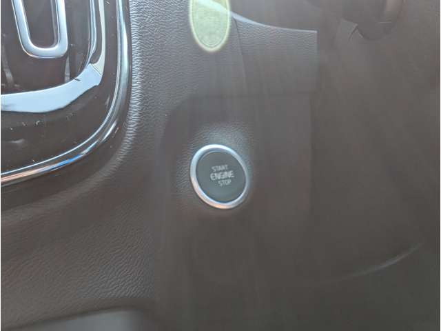 ボルボ ＸＣ４０ Ｂ４ ＡＷＤ インスクリプション ４ＷＤ R3年 (東北) 99