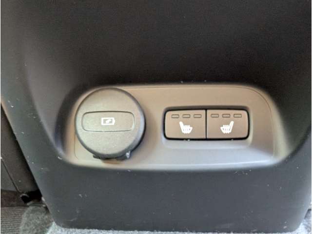 ボルボ ＸＣ４０ Ｂ４ ＡＷＤ インスクリプション ４ＷＤ R3年 (東北) 99