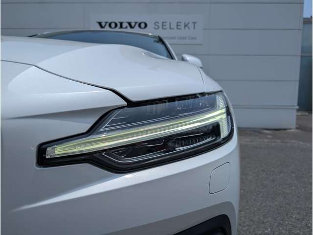 ボルボ Ｖ６０ Ｔ５　インスクリプション H30年 (東北) 99