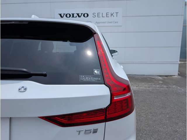 ボルボ Ｖ６０ Ｔ５　インスクリプション H30年 (東北) 99