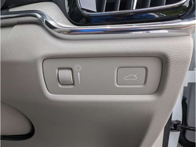 ボルボ Ｖ６０ Ｔ５　インスクリプション H30年 (東北) 99