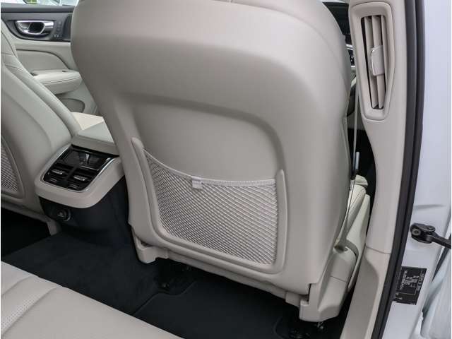 ボルボ Ｖ６０ Ｔ５　インスクリプション H30年 (東北) 99