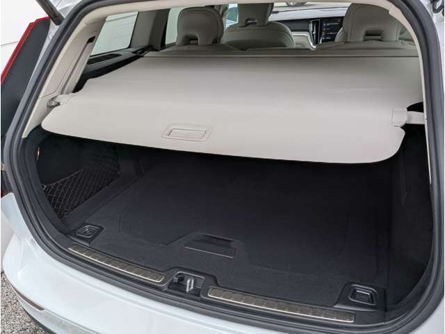 ボルボ Ｖ６０ Ｔ５　インスクリプション H30年 (東北) 99