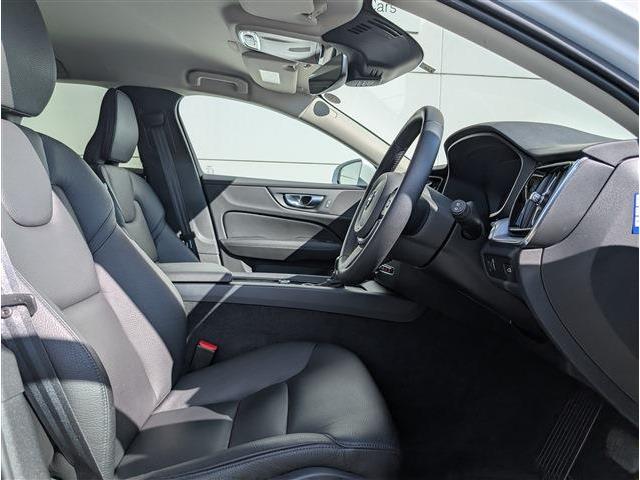 ボルボ Ｖ６０ Ｔ５　モメンタム R2年 (東北) 99