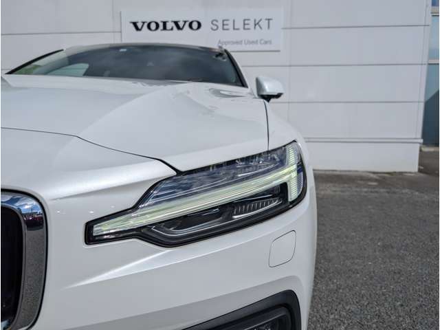 ボルボ Ｖ６０ Ｔ５　モメンタム R2年 (東北) 99