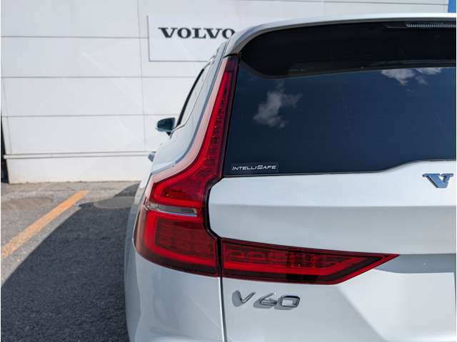 ボルボ Ｖ６０ Ｔ５　モメンタム R2年 (東北) 99
