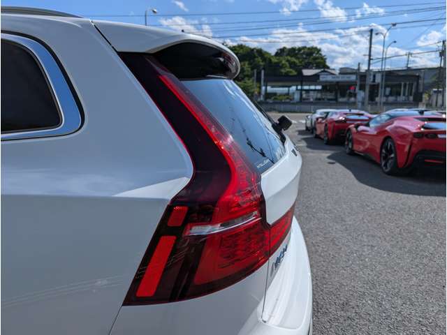 ボルボ Ｖ６０ Ｔ５　モメンタム R2年 (東北) 99